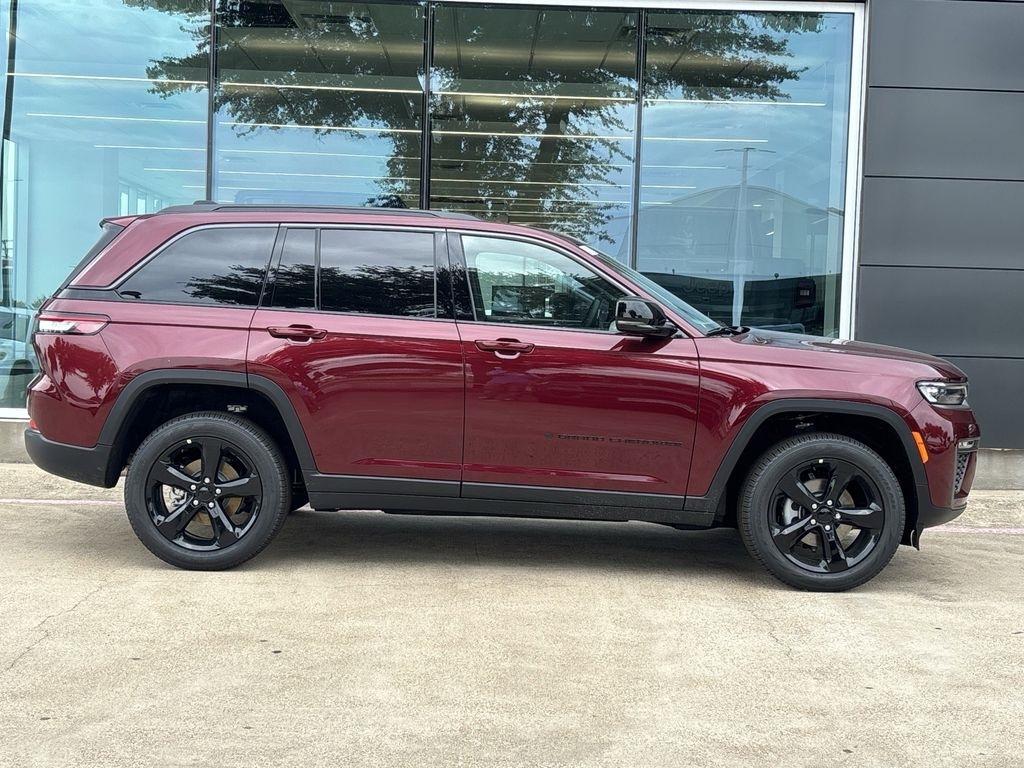 Jeep Grand Cherokee Limited 2WD 2026