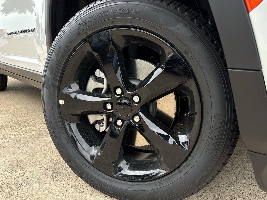 Jeep Grand Cherokee Limited 2WD 2026