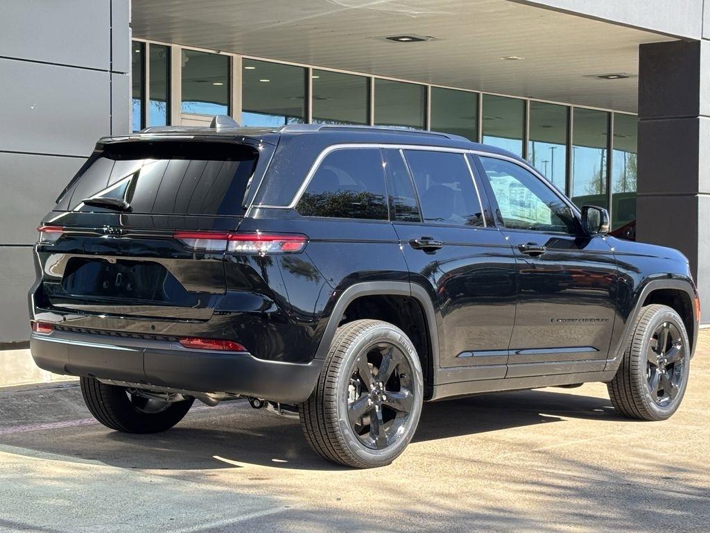 Jeep Grand Cherokee Limited 2WD 2026