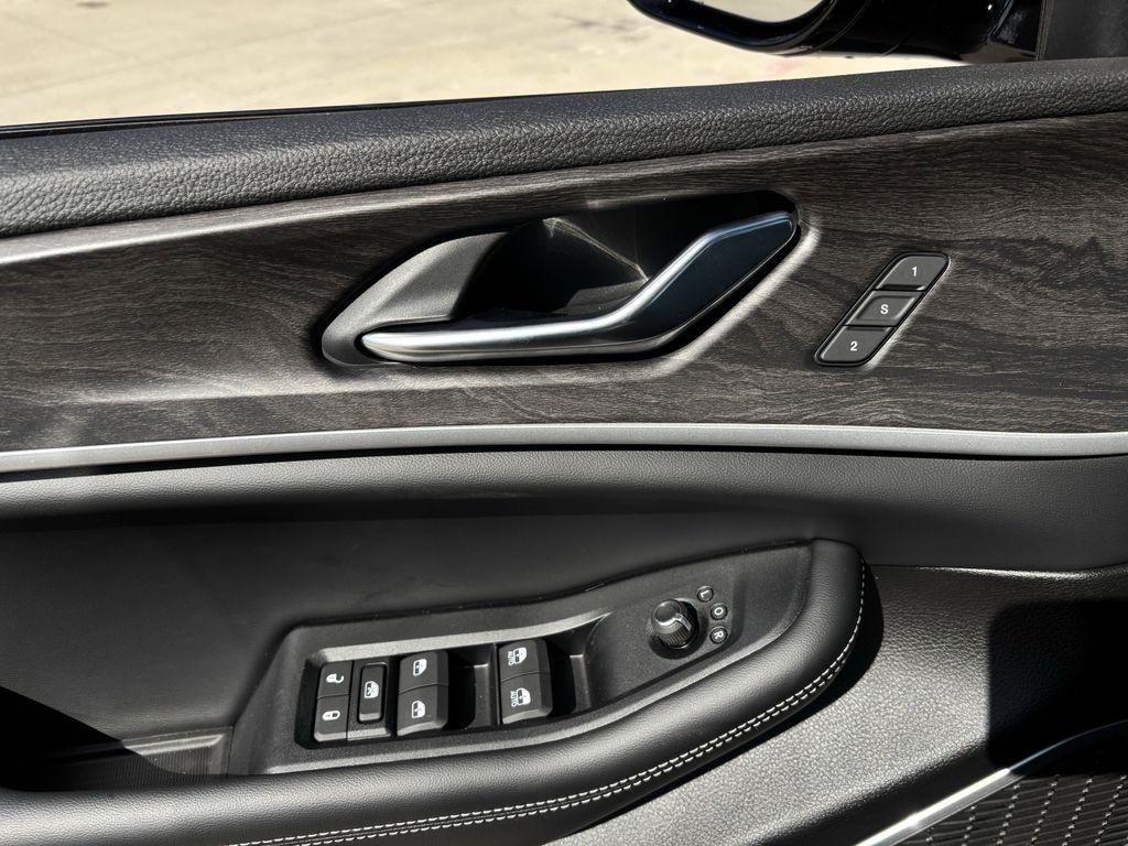 Jeep Grand Cherokee Limited 2WD 2026