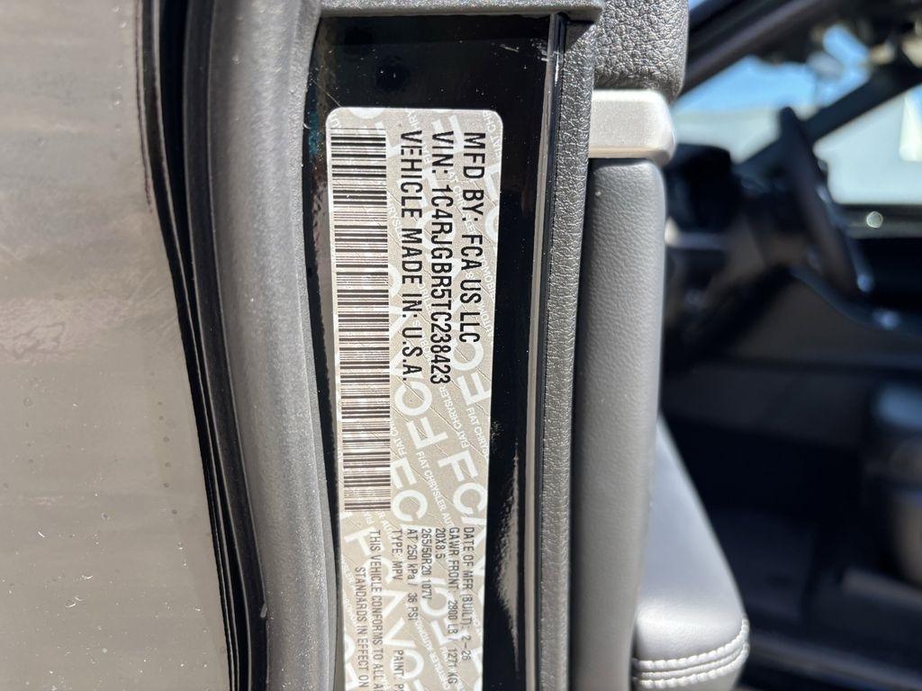 Jeep Grand Cherokee Limited 2WD 2026