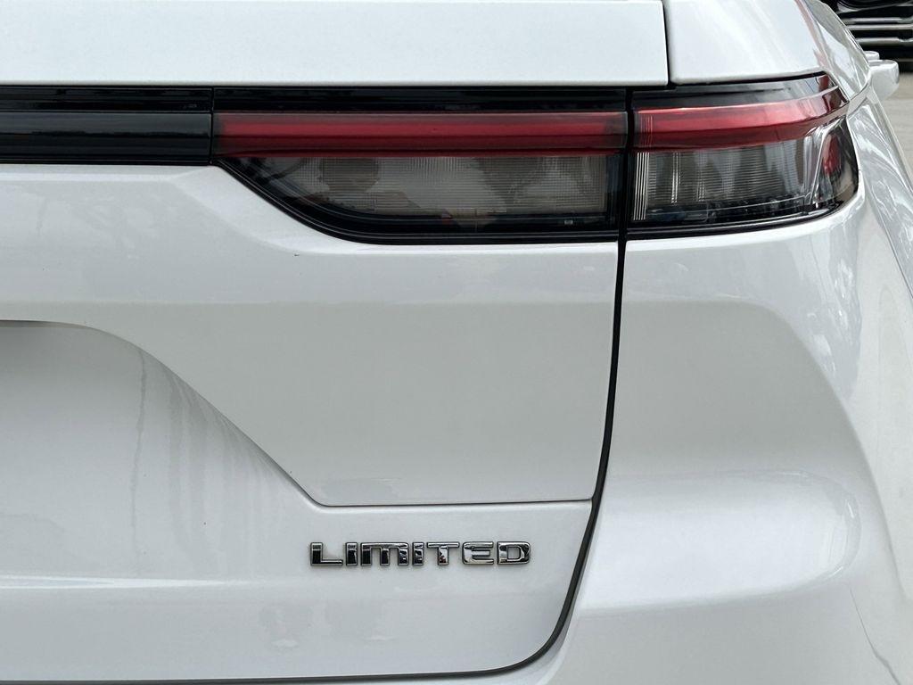 Jeep Grand Cherokee Limited 2WD 2023