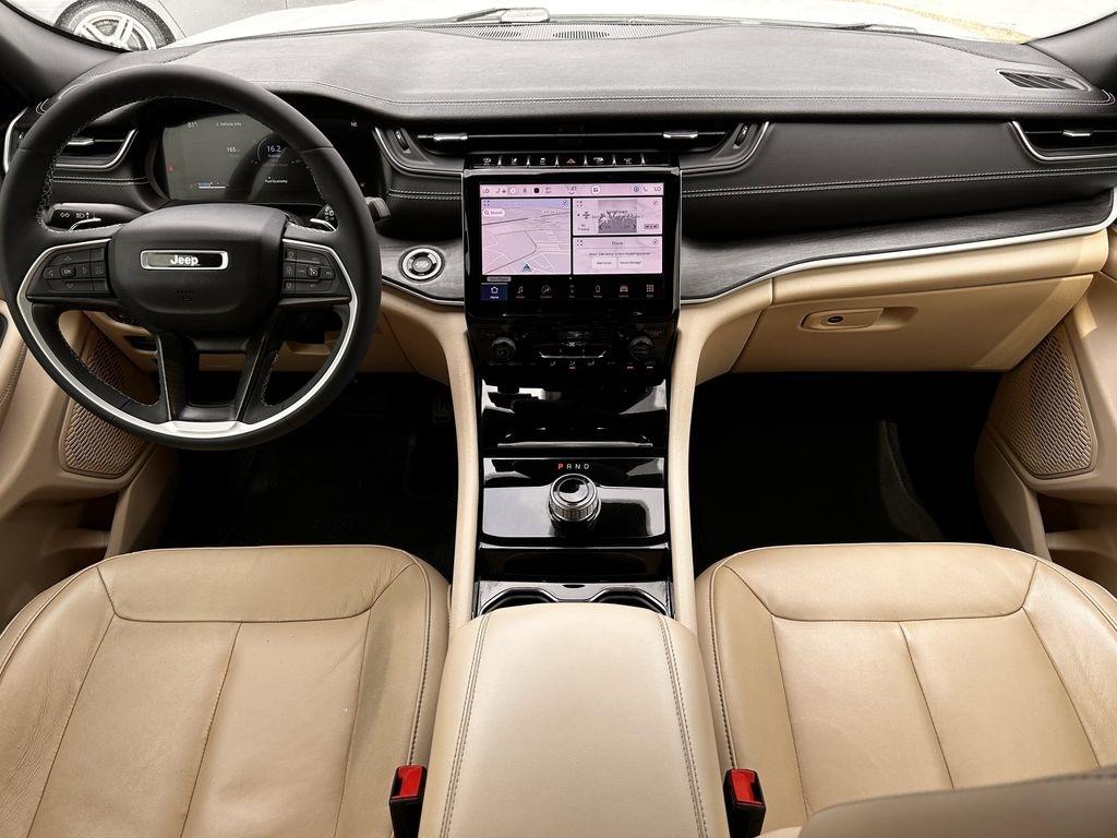 Jeep Grand Cherokee Limited 2WD 2023