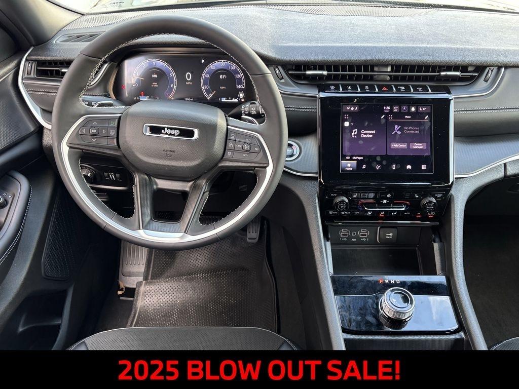 Jeep Grand Cherokee L Laredo 2025