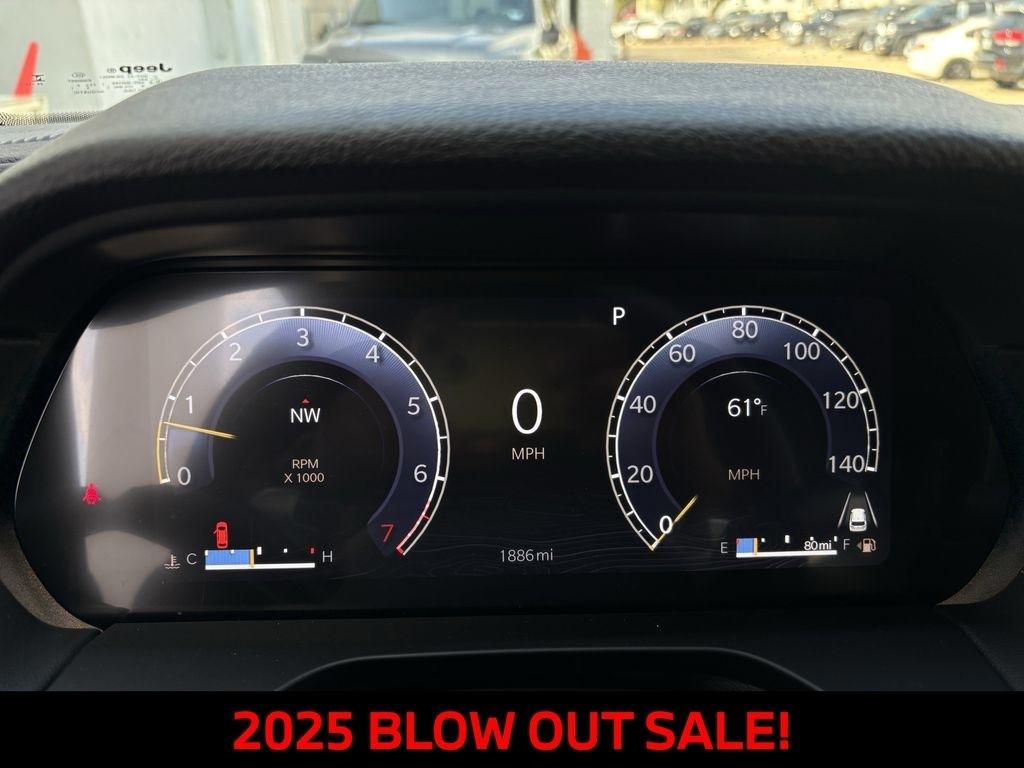 Jeep Grand Cherokee L Laredo 2025