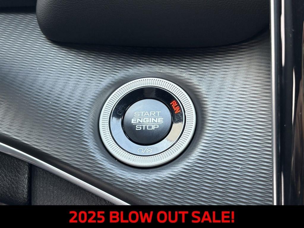 Jeep Grand Cherokee L Laredo 2025