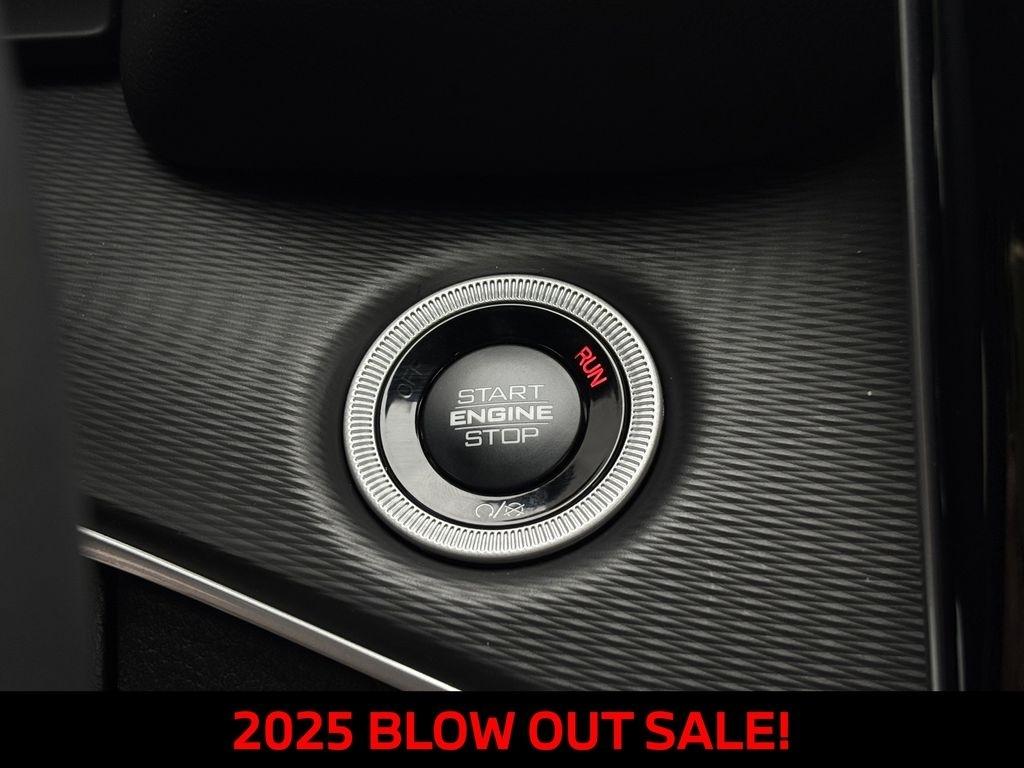 Jeep Grand Cherokee Laredo E 2WD 2025