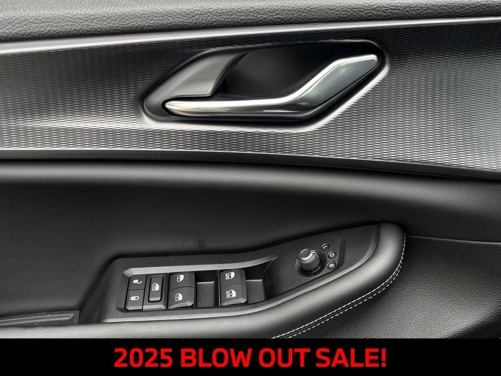 Jeep Grand Cherokee Laredo E 2WD 2025