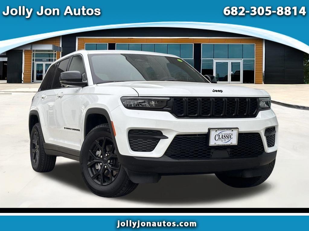 Jeep Grand Cherokee Laredo E 2WD 2025