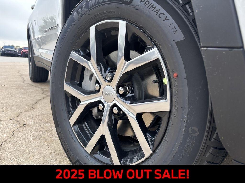 Jeep Grand Cherokee Limited 2WD 2025