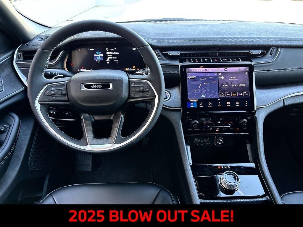 Jeep Grand Cherokee Limited 2WD 2025