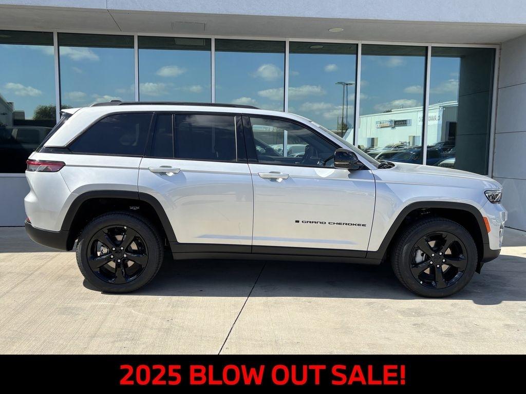 Jeep Grand Cherokee Limited 4WD 2025