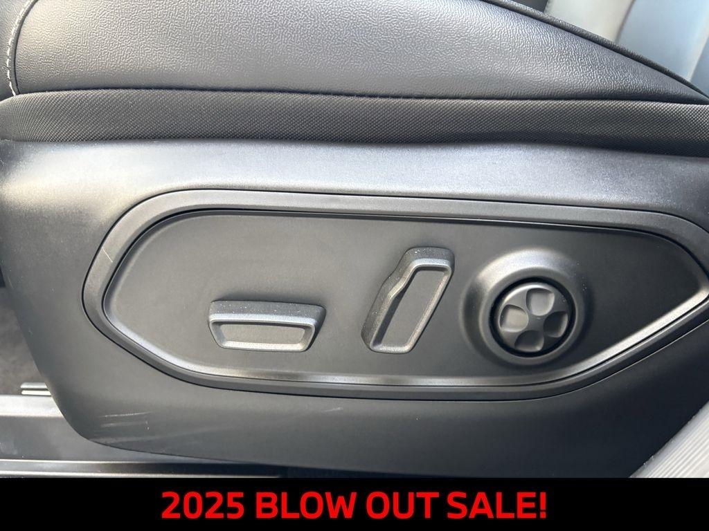 Jeep Grand Cherokee Limited 4WD 2025