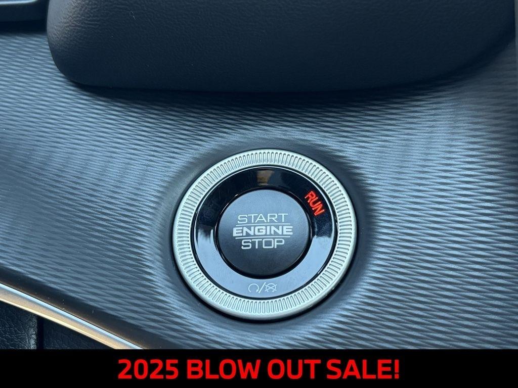 Jeep Grand Cherokee L Laredo 2025