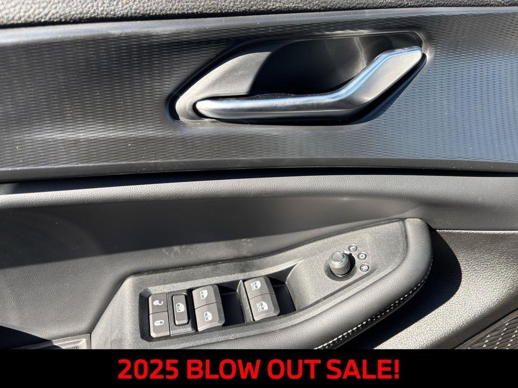 Jeep Grand Cherokee L Laredo 2025