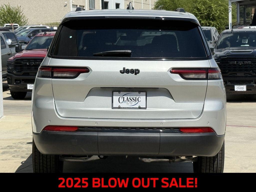 Jeep Grand Cherokee L Laredo 2025