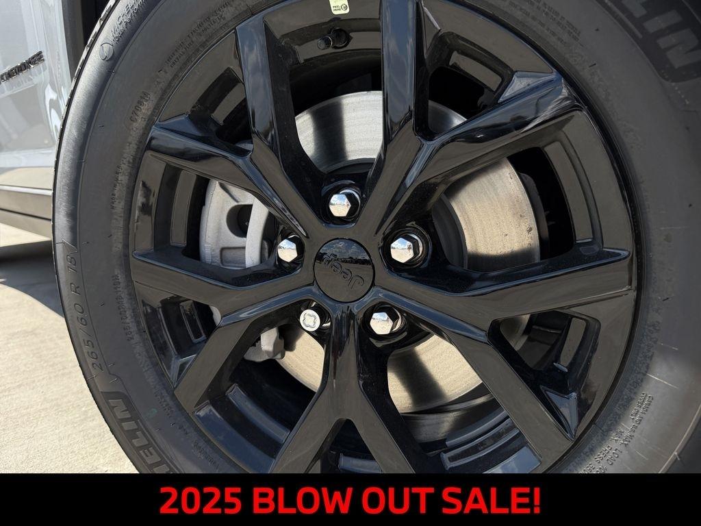 Jeep Grand Cherokee L Laredo 2025