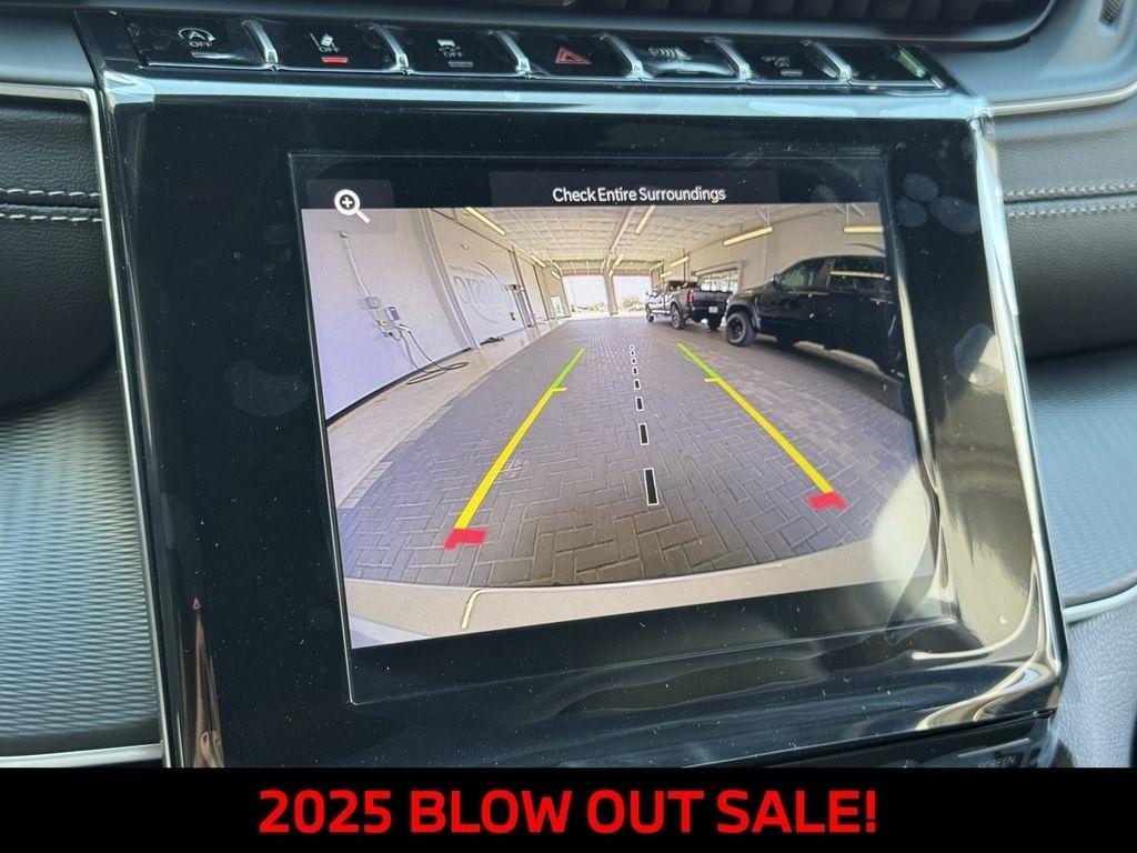 Jeep Grand Cherokee L Laredo 2025