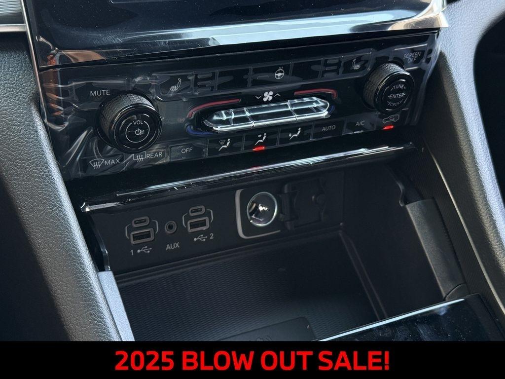 Jeep Grand Cherokee L Laredo 2025