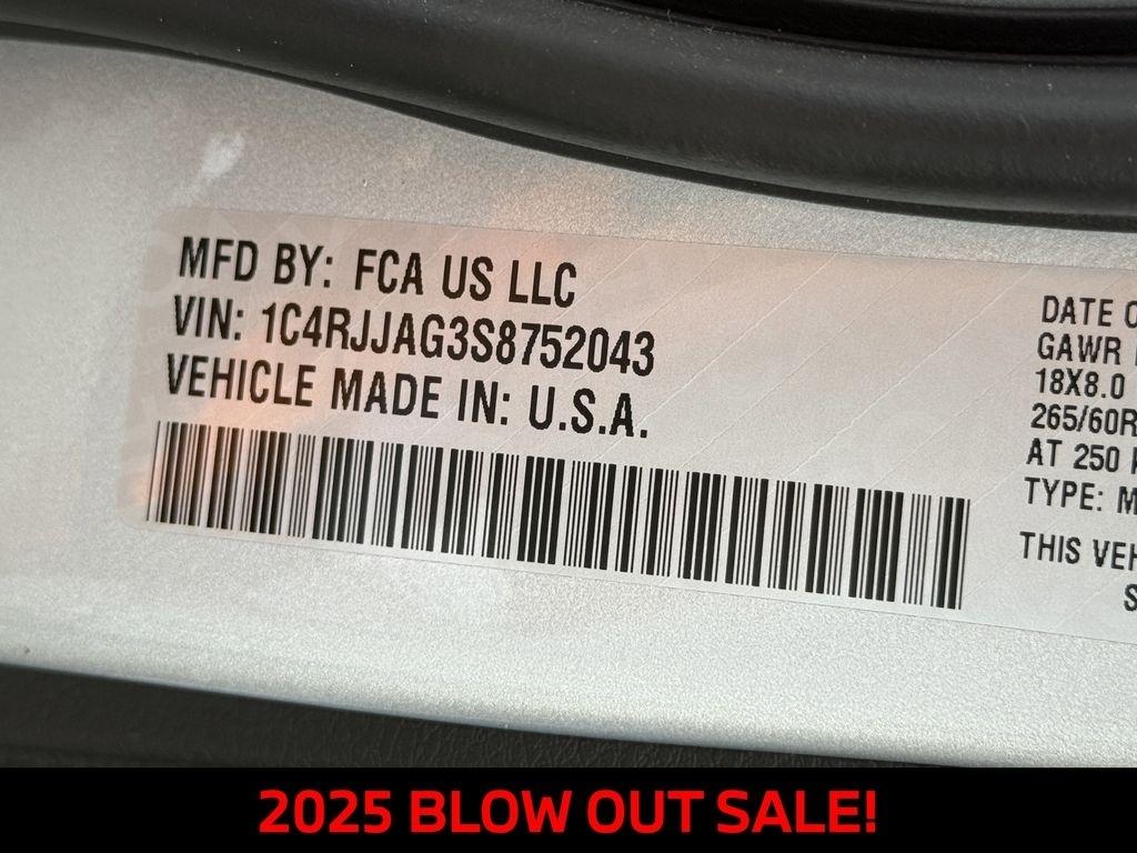 Jeep Grand Cherokee L Laredo 2025