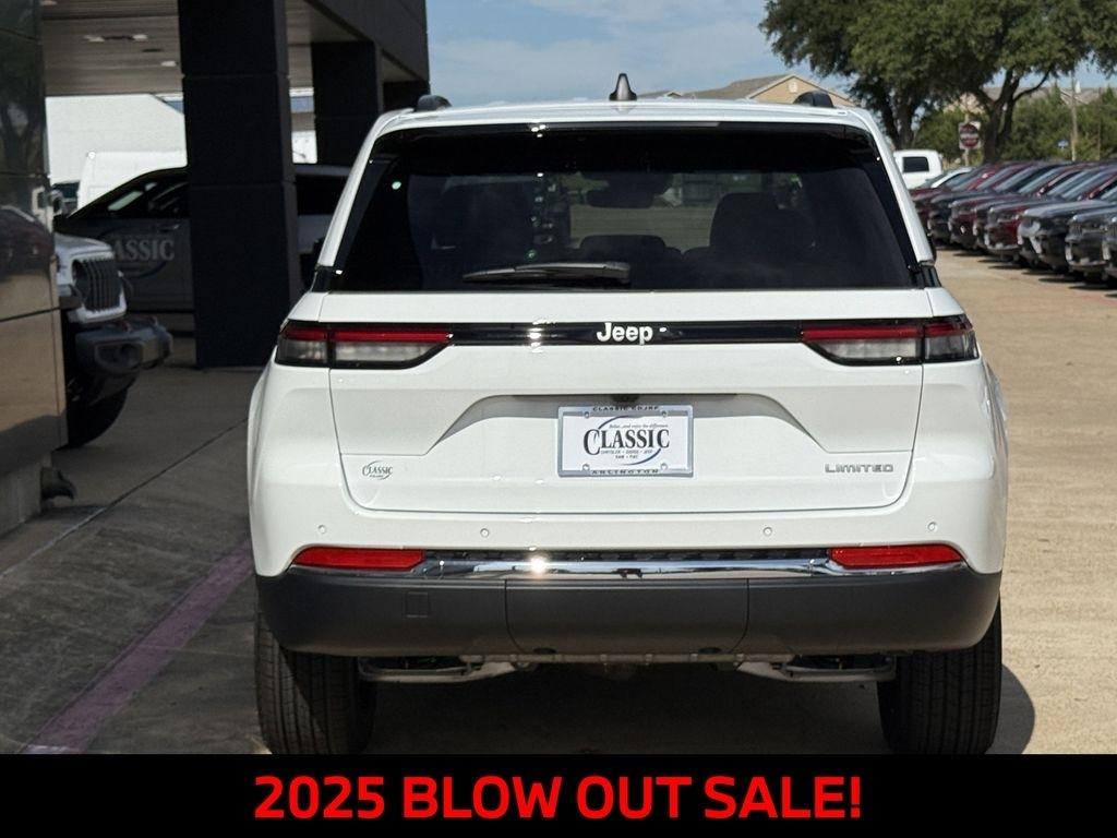 Jeep Grand Cherokee Limited 2WD 2025