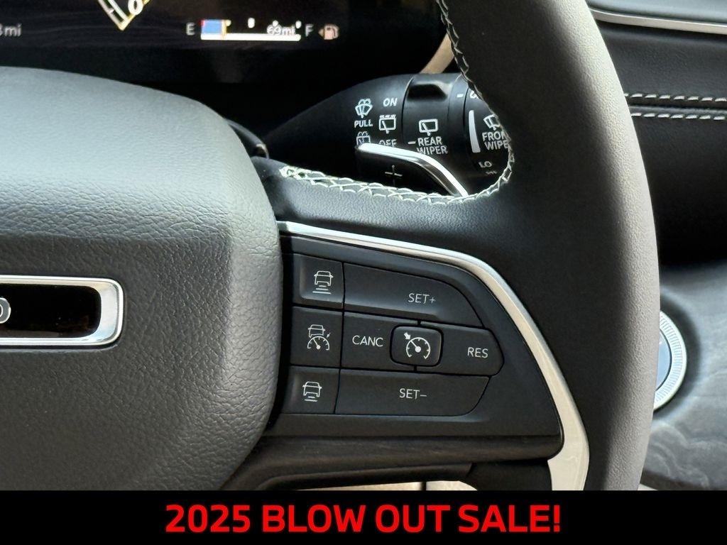 Jeep Grand Cherokee Limited 2WD 2025