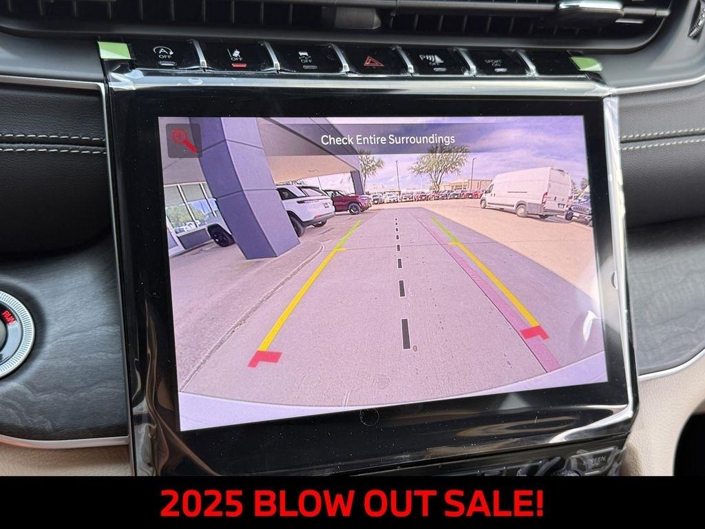 Jeep Grand Cherokee Limited 2WD 2025