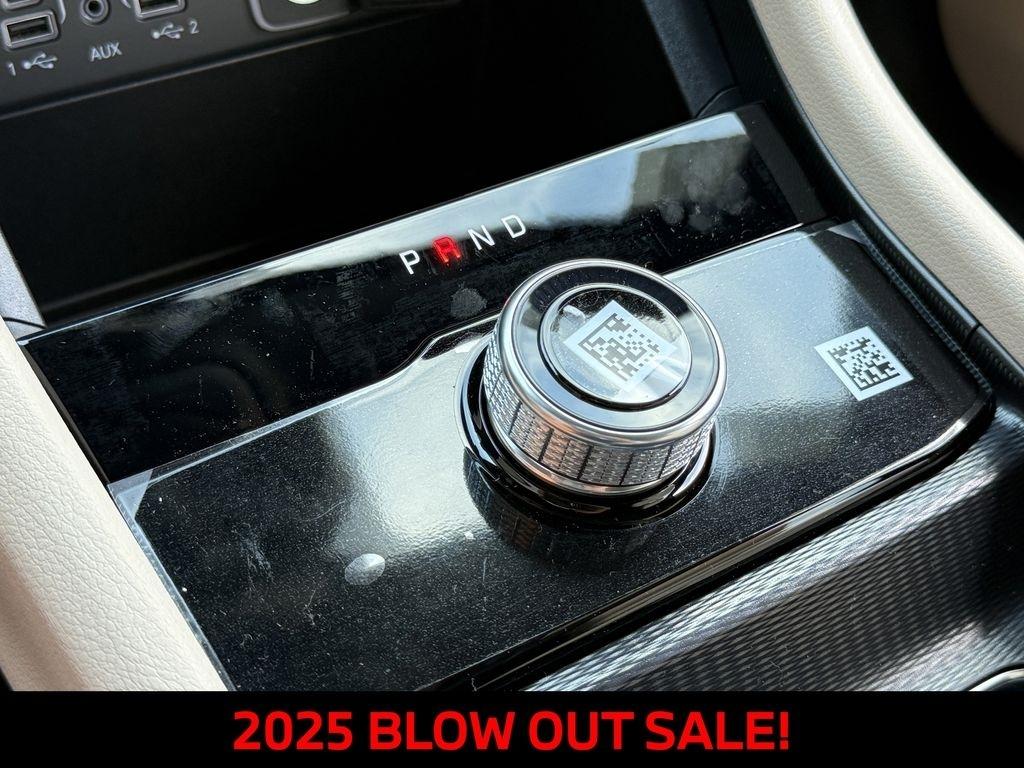 Jeep Grand Cherokee Limited 2WD 2025