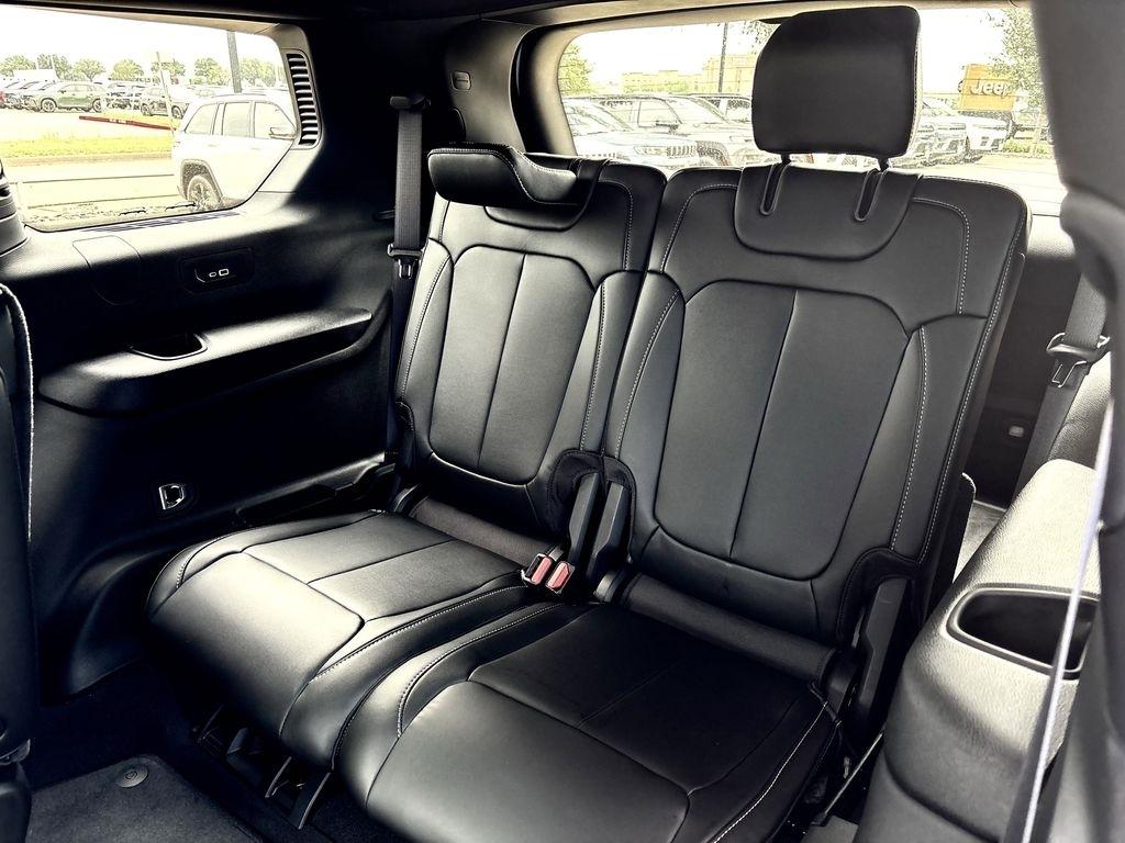 Jeep Grand Cherokee L Limited 2026