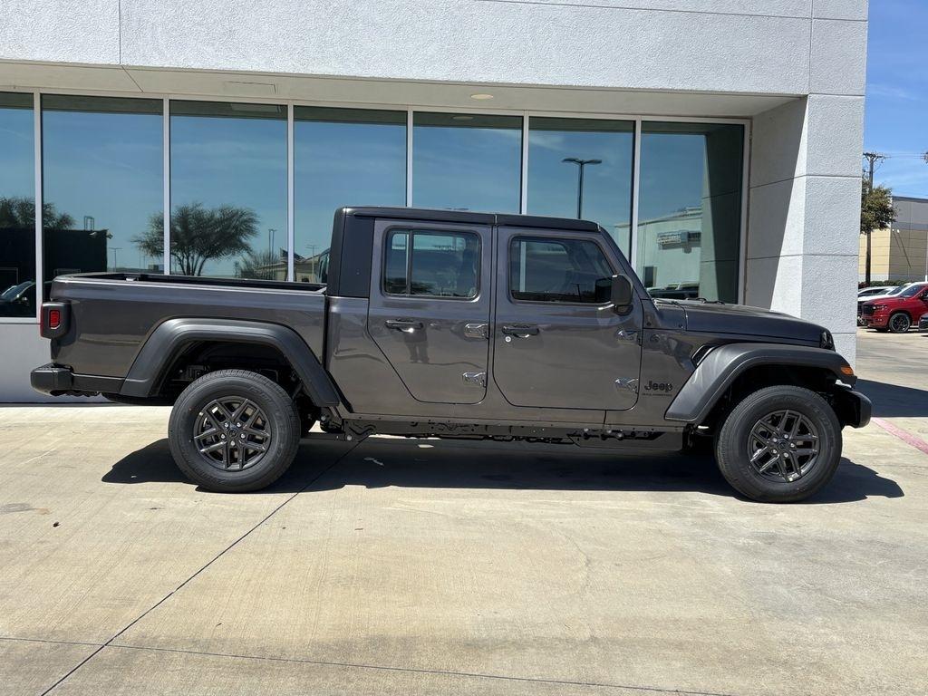 Jeep Gladiator Sport 2026