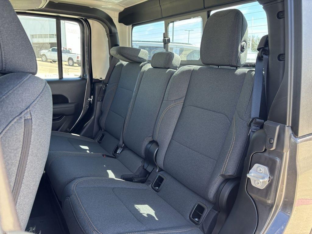 Jeep Gladiator Sport 2026