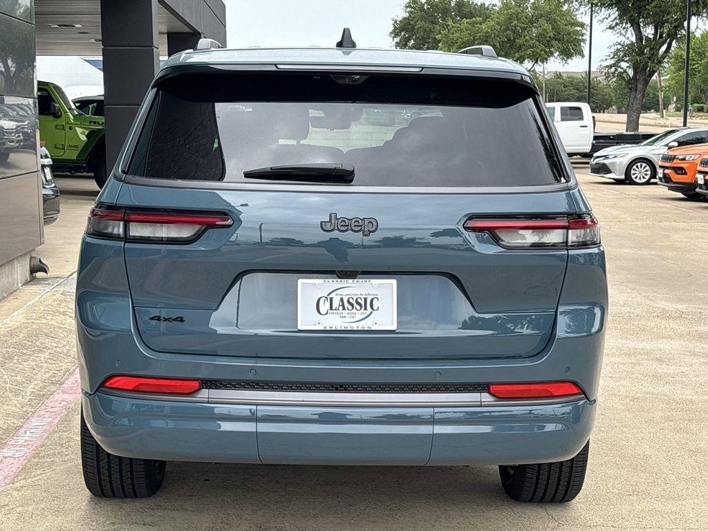 Jeep Grand Cherokee L Limited 4WD 2026