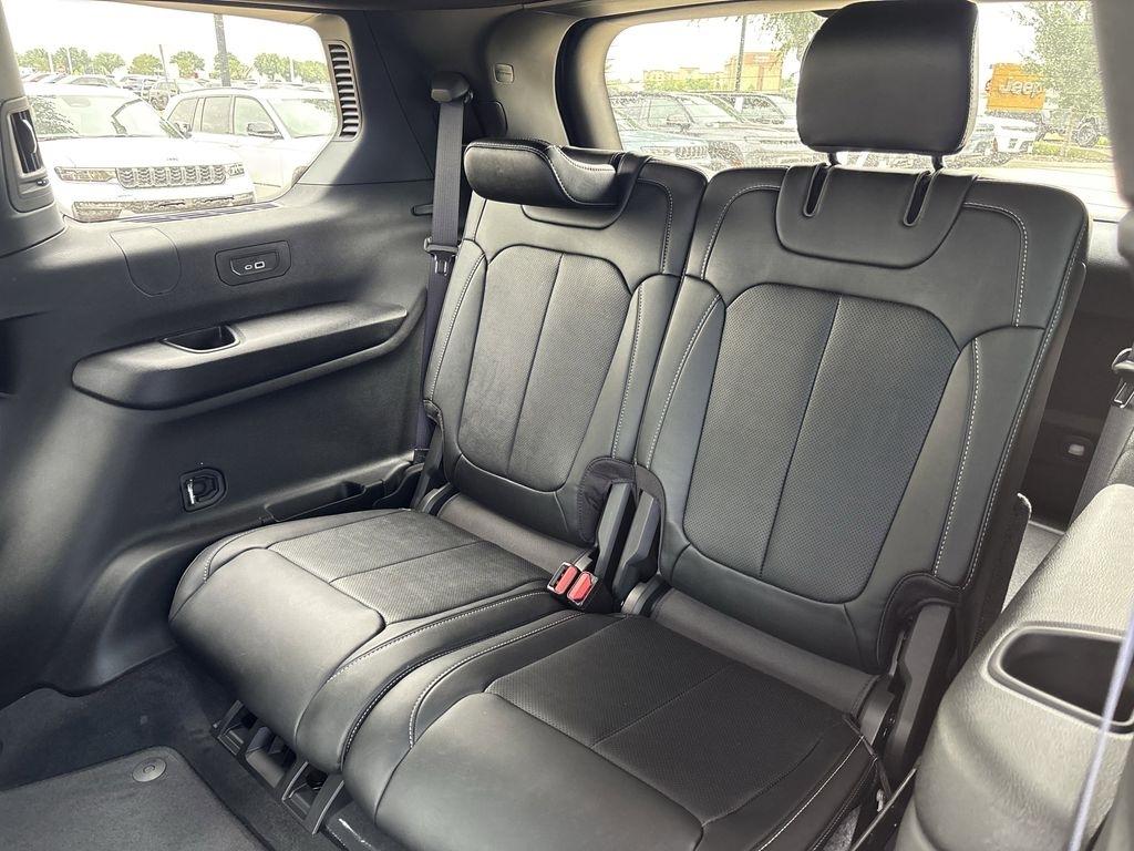 Jeep Grand Cherokee L Limited 4WD 2026