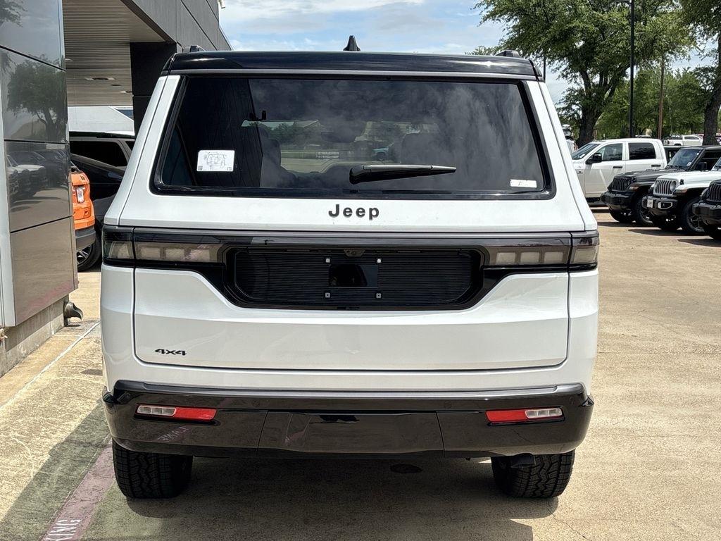 Jeep Wagoneer Base 4WD 2026