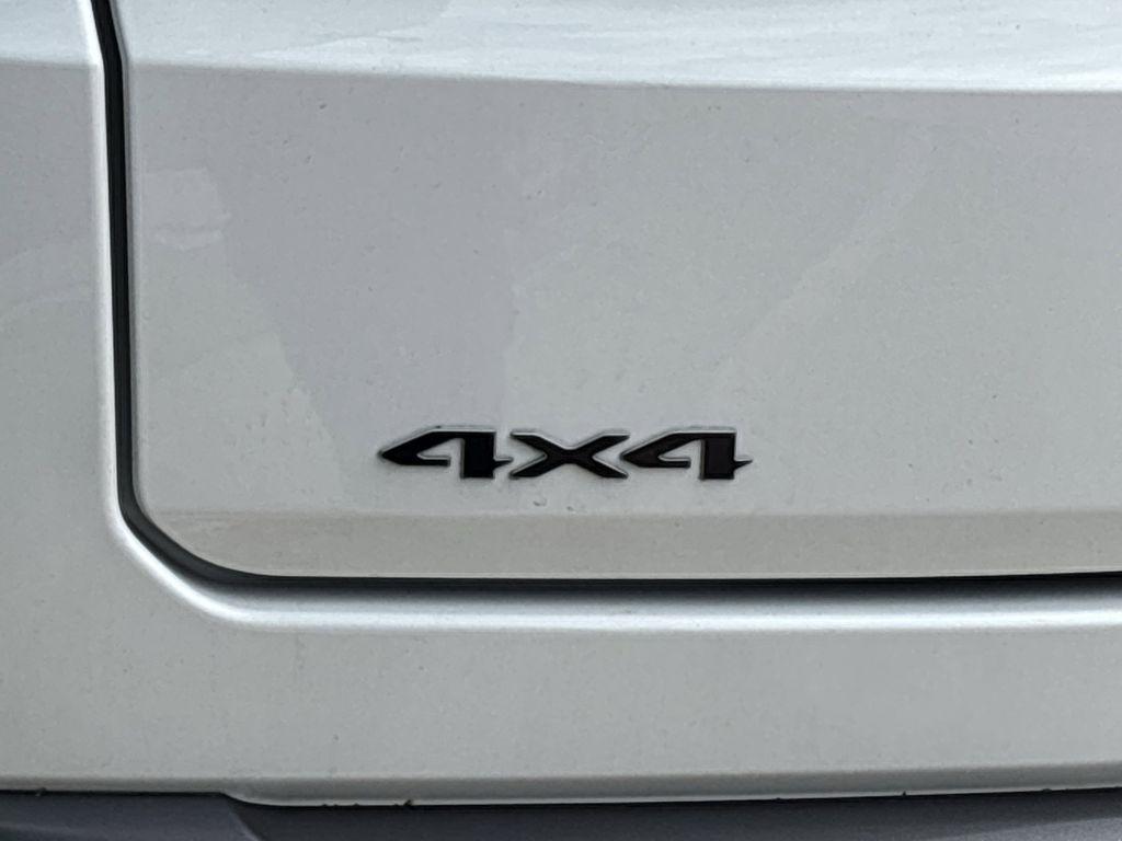 Jeep Wagoneer Base 4WD 2026