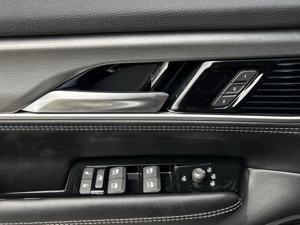 Jeep Wagoneer Base 4WD 2026