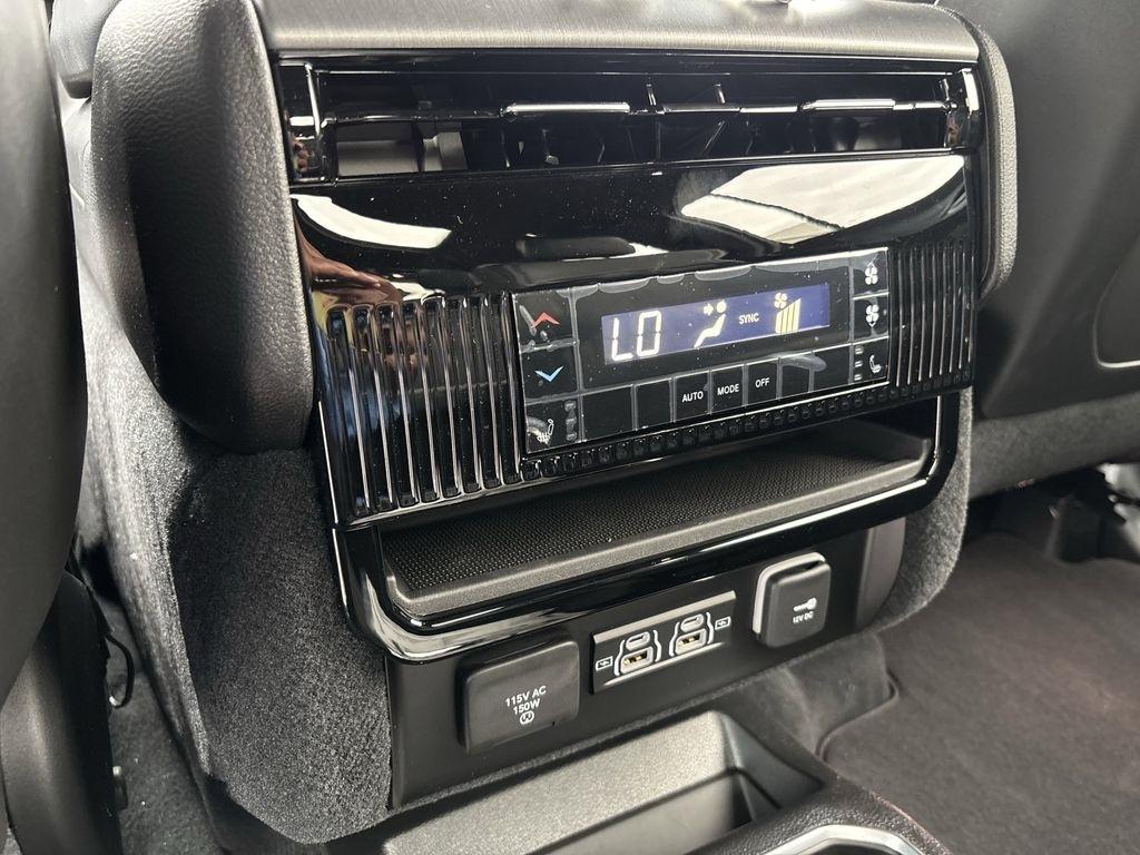 Jeep Wagoneer Series II 4WD 2026