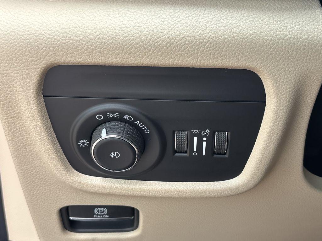 Jeep Grand Cherokee L Limited 2026