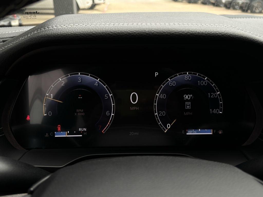Jeep Grand Cherokee L Limited 4WD 2026