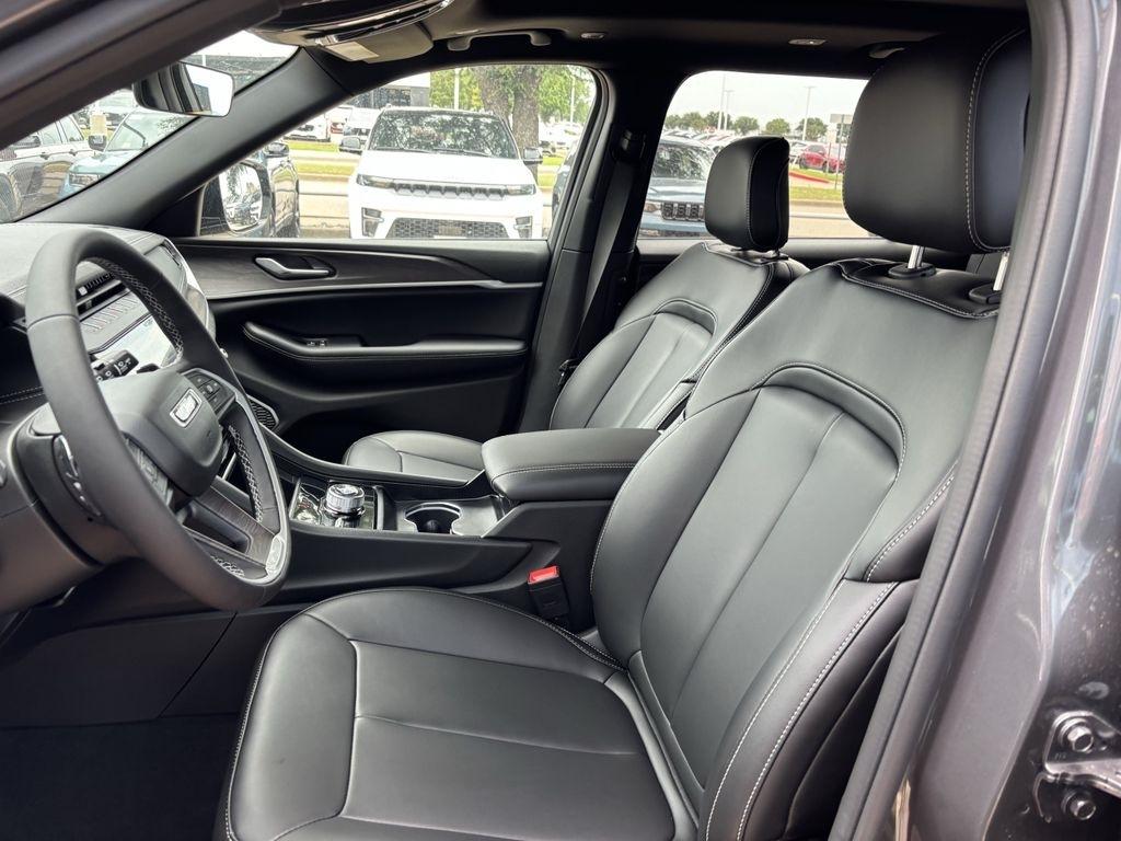 Jeep Grand Cherokee L Limited 4WD 2026