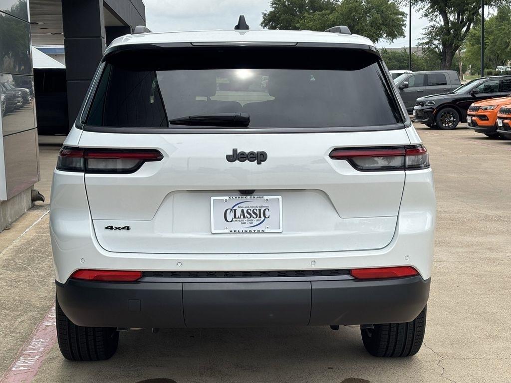Jeep Grand Cherokee L Limited 4WD 2026