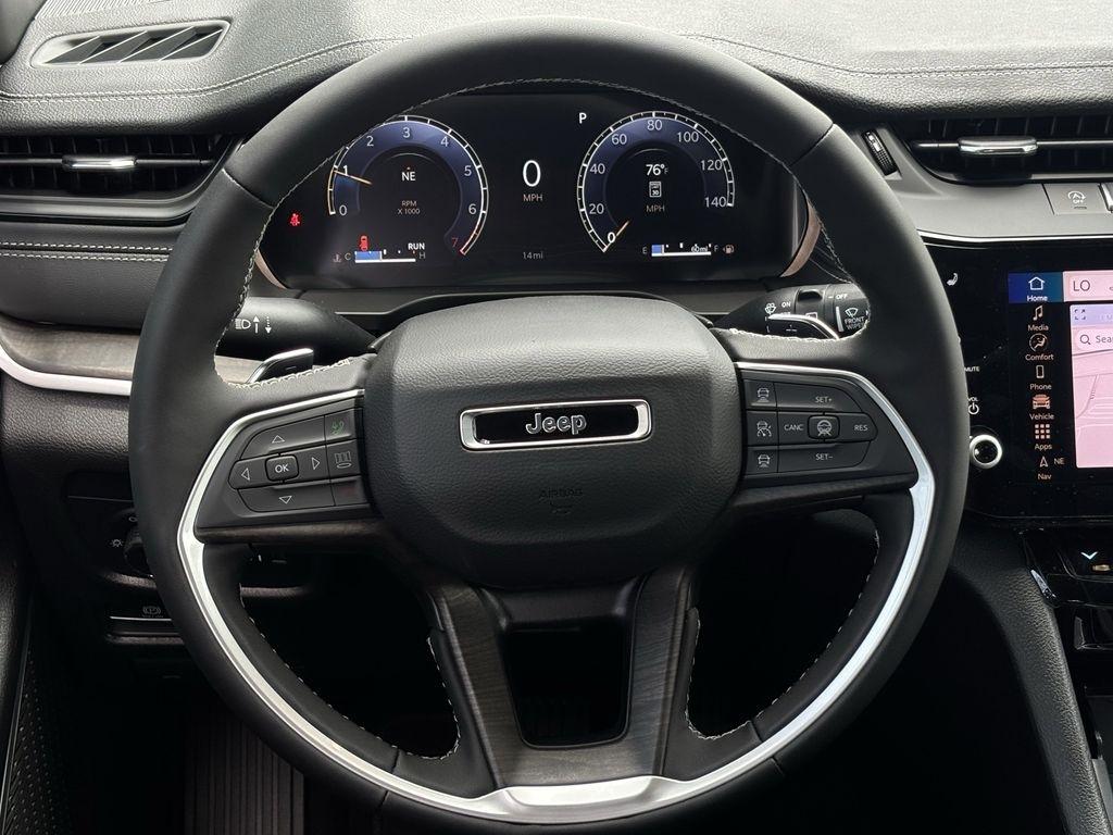 Jeep Grand Cherokee L Limited 4WD 2026
