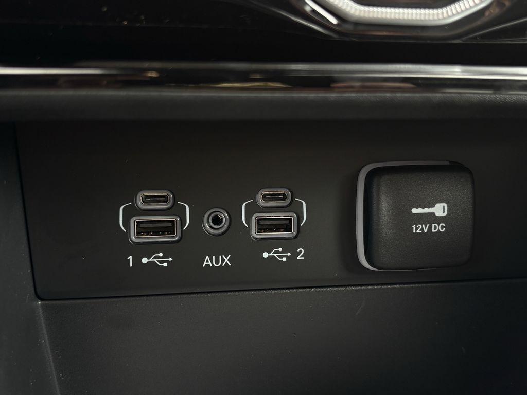 Jeep Grand Cherokee L Limited 4WD 2026