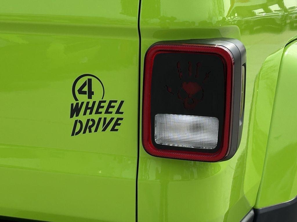 Jeep Gladiator Sport 2021