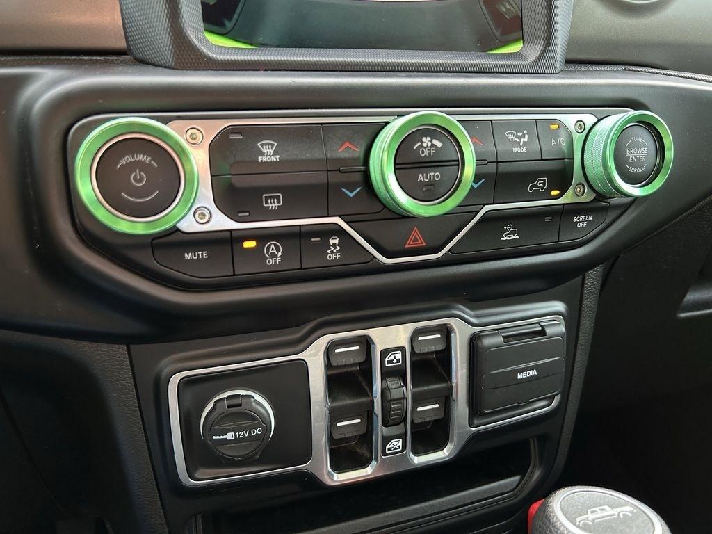 Jeep Gladiator Sport 2021