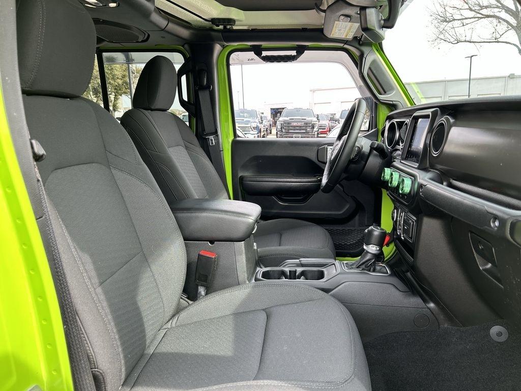 Jeep Gladiator Sport 2021