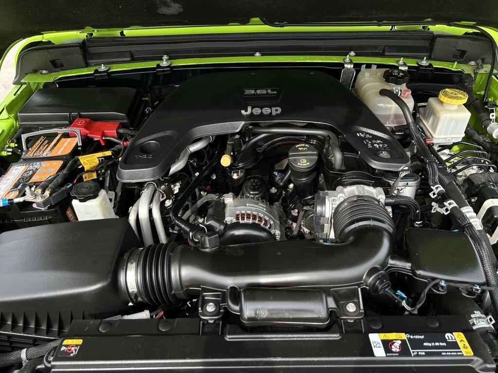 Jeep Gladiator Sport 2021