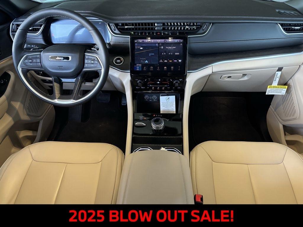 Jeep Grand Cherokee L Limited 4WD 2025