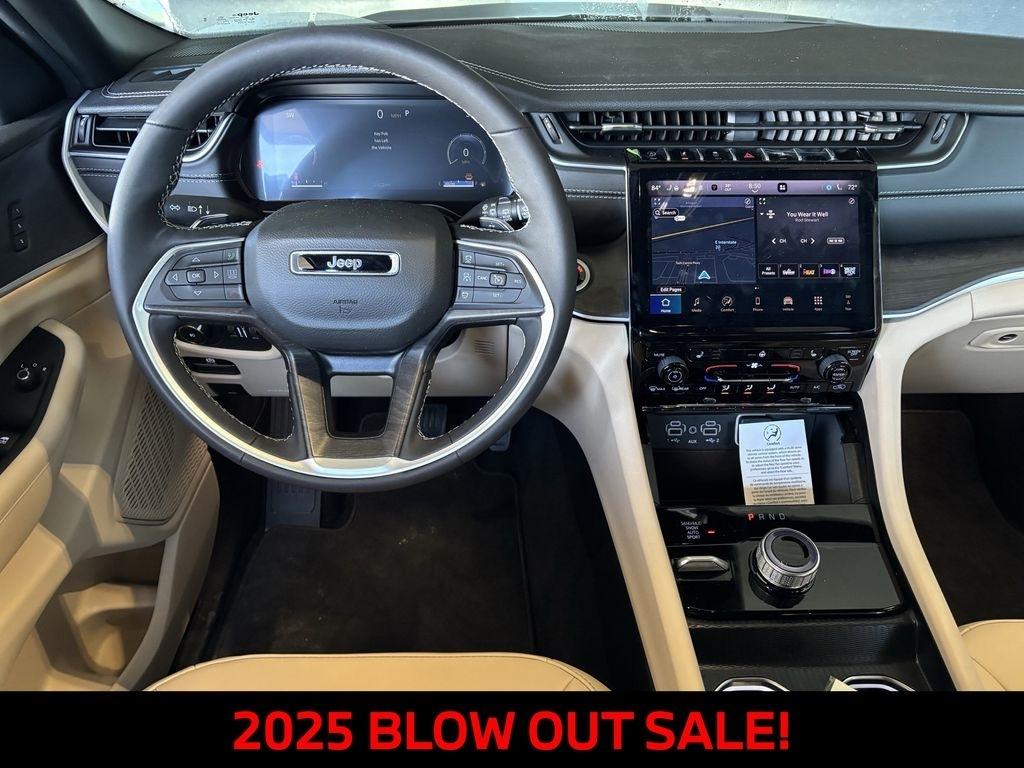 Jeep Grand Cherokee L Limited 4WD 2025