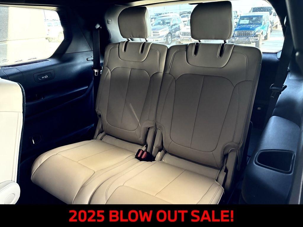 Jeep Grand Cherokee L Limited 4WD 2025